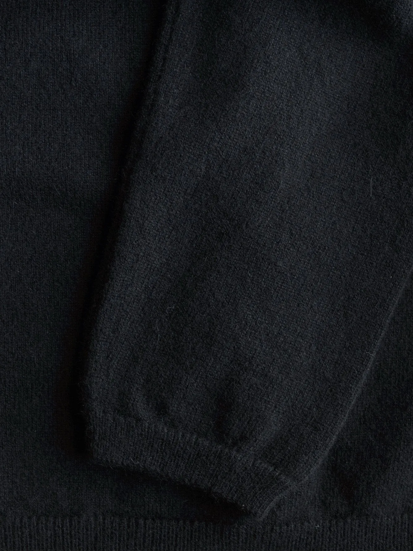 Cambric Cashmere Crew Cardigan 1 Ply