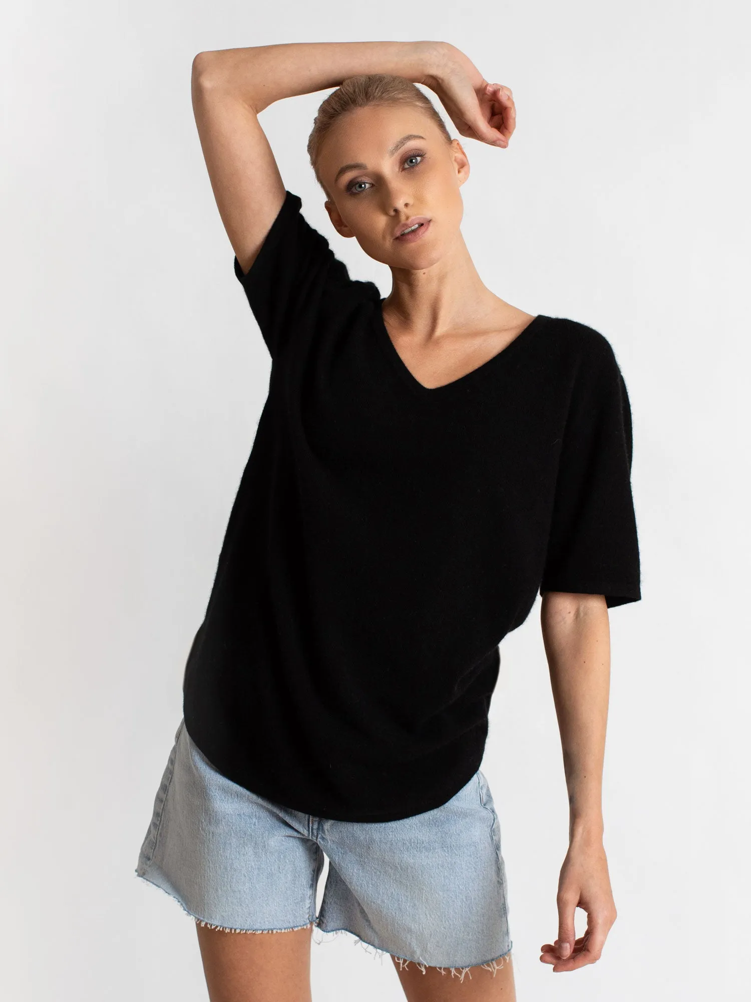 Cashmere T-shirt "Iben" - black