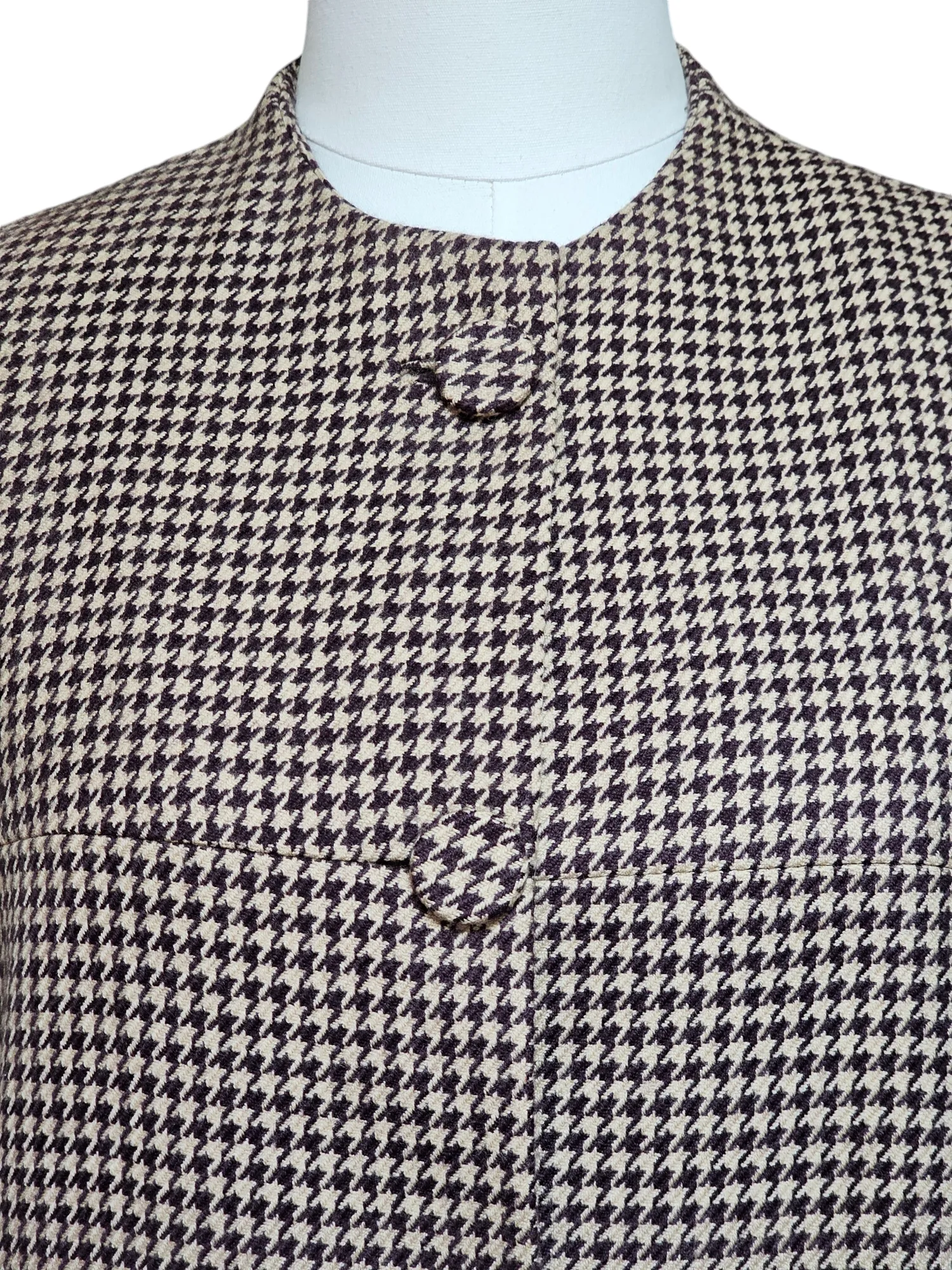 KIM WOO JONG Luxurious Soft Wool Brown & Ivory Houndstooth Blazer Jewel Neckline