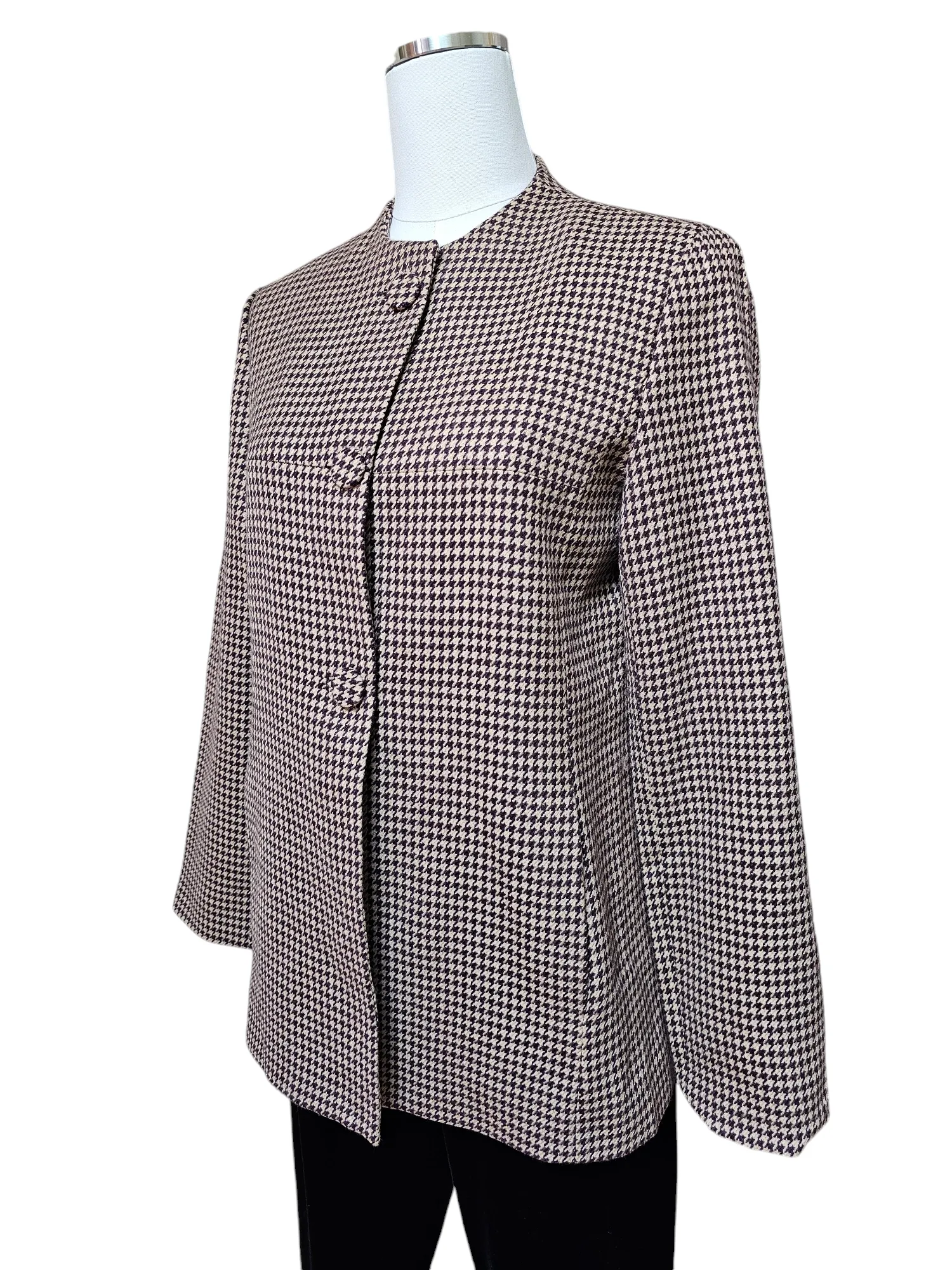 KIM WOO JONG Luxurious Soft Wool Brown & Ivory Houndstooth Blazer Jewel Neckline