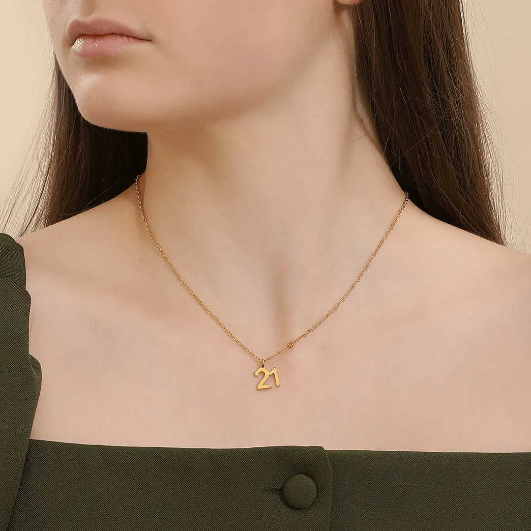 Memories: "HAPPY 21ST BIRTHDAY" | Number 21 Necklace | 18K Gold-Plated