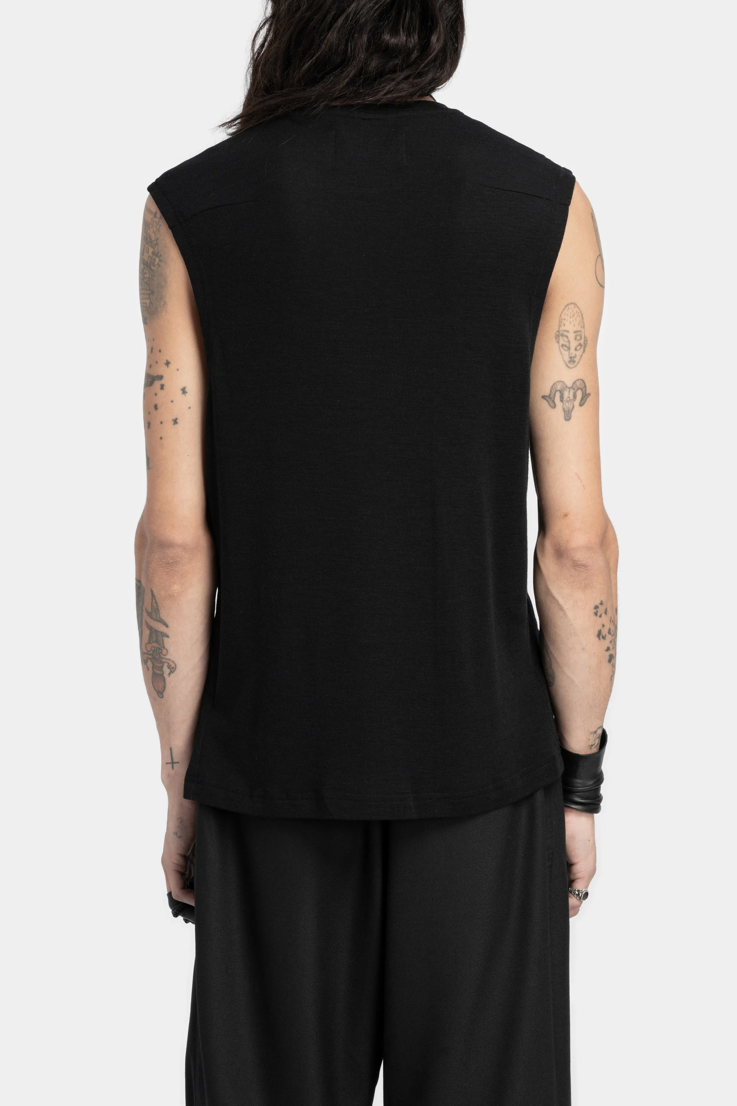 Sleeveless wool boxy T-Shirt