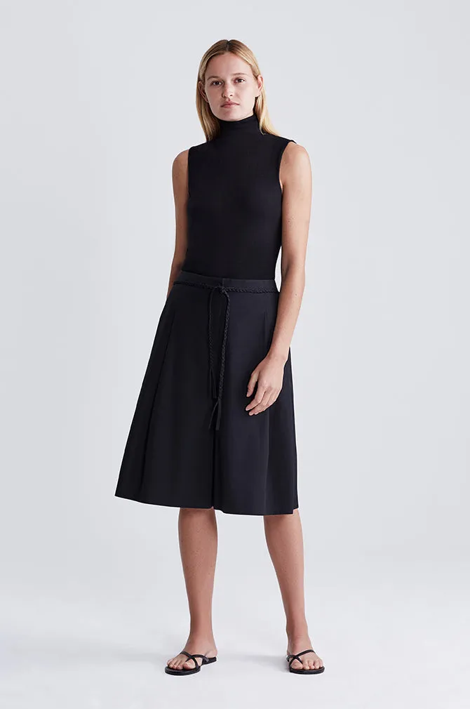 SUPERFINE CASHMERE SLEEVELESS TURTLENECK