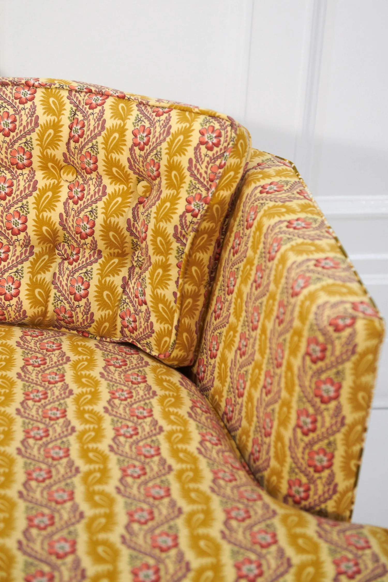 Upholstered Swivel Chair in Vintage Floral Vines